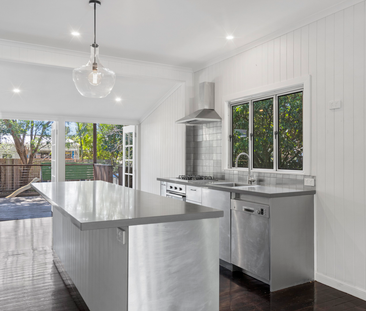 15 Union Street, Mitchelton QLD 4053 - House For Rent | Domain - Photo 1