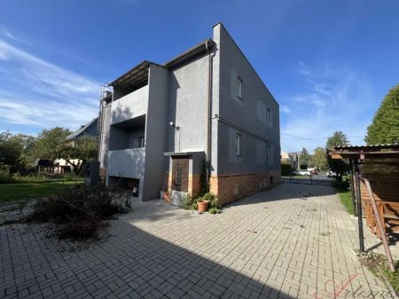2+1 + šatna + balkon + zahrada, Ostrava, Kunčice - Photo 2