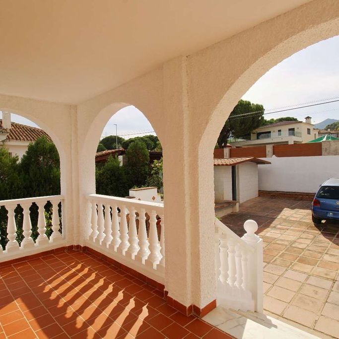 5 room luxury Villa for rent in Alhaurín de la Torre, Andalusia - Photo 1