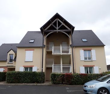 Location Appartement 2 pièces 37m² ST JEAN DE BRAYE 45800 - Photo 2