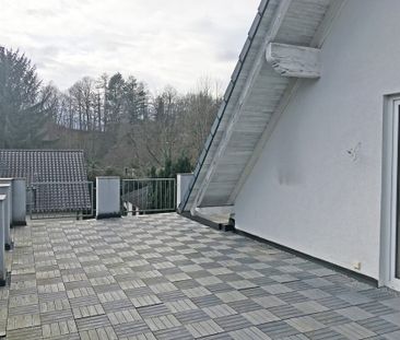 Dachgeschosswohnung mit Extras! - Photo 6