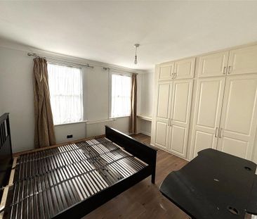 3 bedroom terraced house to rent - Photo 6