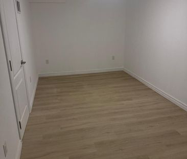 For Lease - 3769 Brandon Gate Drive, Mississauga, Ontario - Photo 3