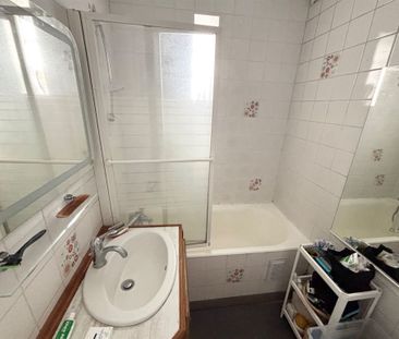 Location Appartement 3 pièces 66m² CHAMALIERES 63400 - Photo 5