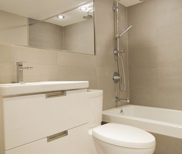 551 Eglinton Avenue East - Photo 6