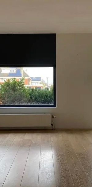 Te huur: Huis Pauwenburg 126 in Lelystad - Foto 1