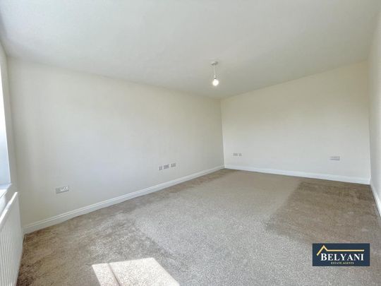 4 bedroom semi-detached house to rent - Photo 1