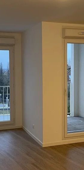 studio ORMESSON SUR MARNE - Photo 1