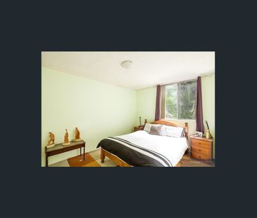 2 Bedroom Apartment in Quiet Location - Photo 3