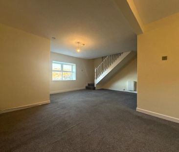 2 bedroom cottage to rent - Photo 2