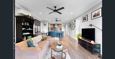 Beautiful four bedroom home - Photo 2