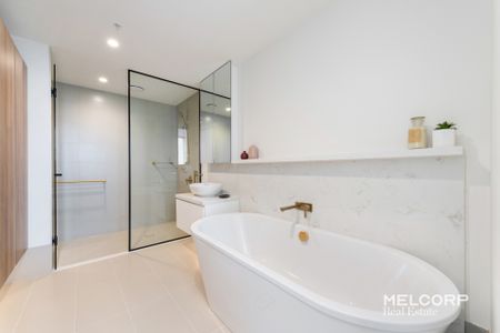 2 BEDROOM ULTIMATE PARADISE AT THE CONSERVATORY - FURNISHED - Photo 4