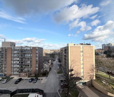 For Lease - 60 Central Park Roadway N/A Unit# 615, Toronto, Ontario - Photo 3
