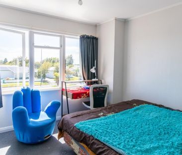 Tidy 3 bedroom in Glengarry! - Photo 4