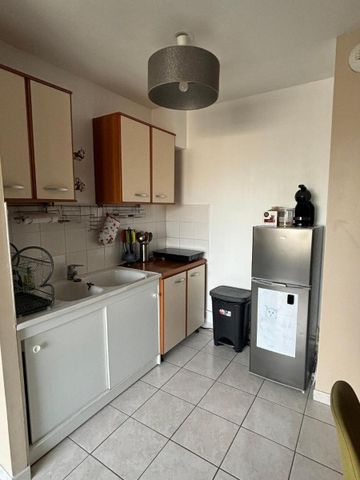 Location Appartement 2 pièces 42m² TOURS 37200 - Photo 5