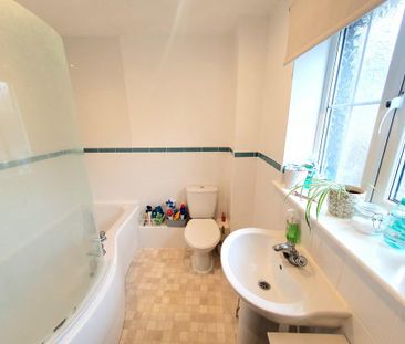 2 bedroom flat to rent - Photo 4