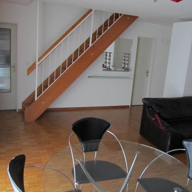 Dach-Maisonette-Wohnung in Zürich-Oerlikon - Foto 1