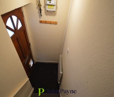 Tudor Road, Nuneaton, Warwickshire, CV10 9EF - Photo 2