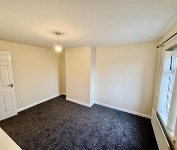 26 Greenville Street, Belfast, BT5 5AG - Photo 5