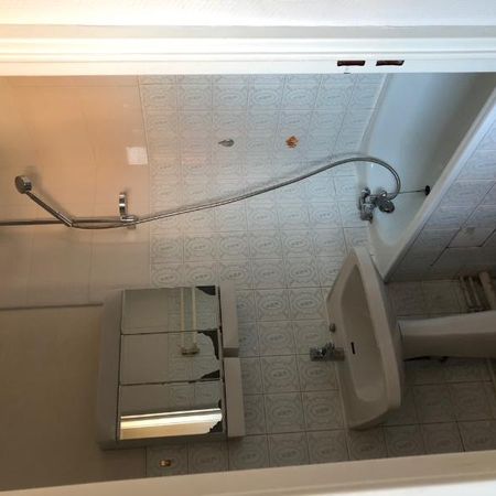 Location Appartement 1 pièce 18m² BORDEAUX 33000 - Photo 3