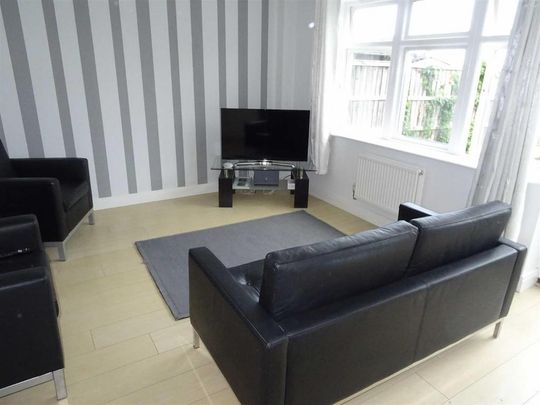 3 bedroom townhouse to rent - Photo 1