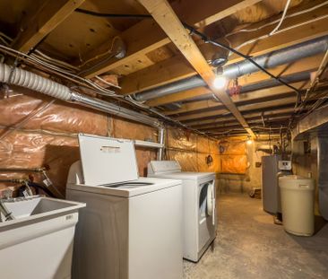 For Lease - 14 McElderry Road Unit# LOWER, Guelph, Ontario - Photo 3