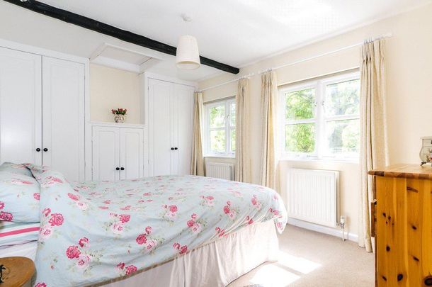 2 bedroom semi-detached house to rent - Photo 1