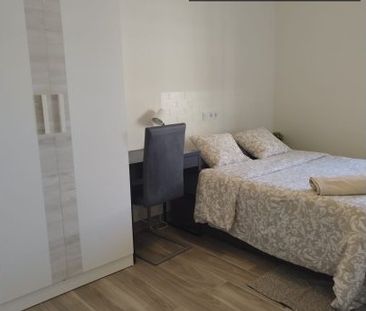 madrid, Community of Madrid 28041 - Photo 6