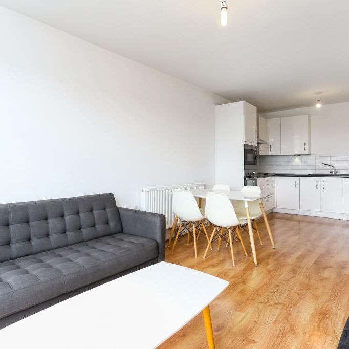 2 bedroom apartment to rent - Photo 1