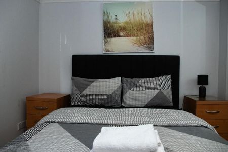 2 Bed Flat, Riverside Drive, AB11 - Photo 4