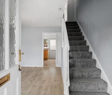 3 bedroom semi-detached house to rent - Photo 5