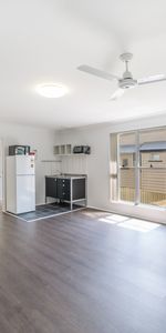 Spacious Studio - Photo 3