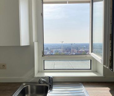 Zeer gezellig gemeubeld dakappartement met riant zonneterras - Photo 6