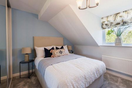 3 bedroom semi-detached house to rent - Photo 3