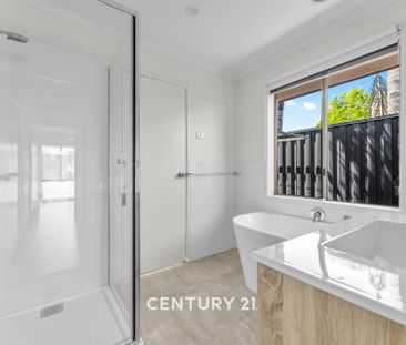 Completely Renovated Home in Narre Warren South! - Photo 6