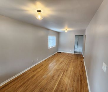 For Lease - 16 Sixteenth Street, Toronto, Ontario - Photo 5
