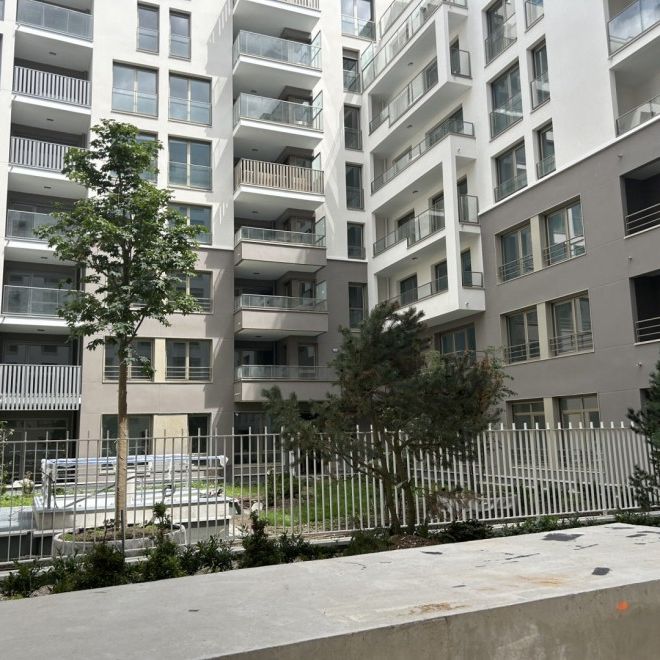 COURBEVOIE - Courbevoie - Photo 1