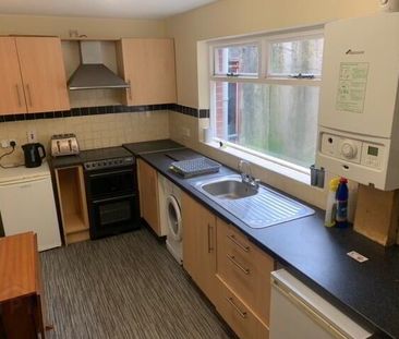 32 Palestine Street, Belfast, BT7 1QJ - Photo 4