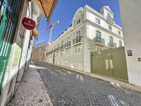 ARRENDAMENTO DE APARTAMENTO T2 NOVO COM VISTA RIO E GARAGEM - RUA DO PARAÍSO, 1 - Photo 5