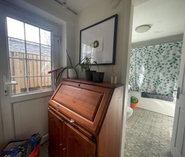 2 bedroom terraced house to rent - Photo 2