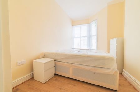 Claude Road, Roath - Photo 4