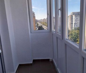 Inchiriez apartament 3 camere , Zona Unirii Nord - Photo 3