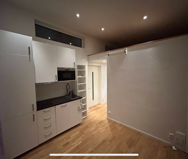 Rosbacken, Hässelby - Photo 2