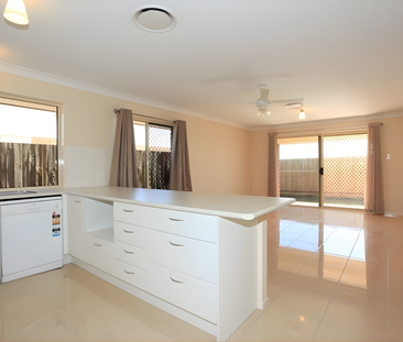 17 Cowen Terrace, North Lakes QLD 4509 - House For Rent | Domain - Photo 5