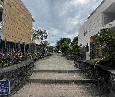 Location Appartement 1 pièce 33m² ST GILLES LES BAINS 97434 - Photo 6