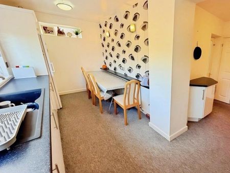 4 bedroom house to rent - Photo 5