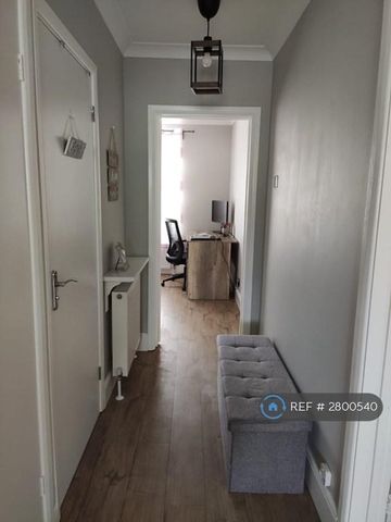 2 bedroom maisonette to rent - Photo 3