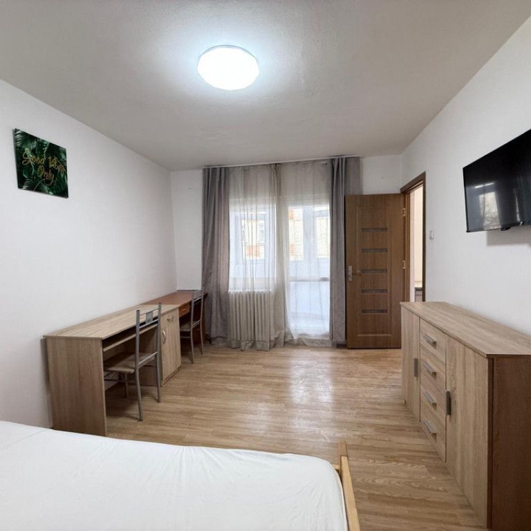 Garsoniera de inchiriat in Zorilor, ideala pentru studenti U - Fotografie 1