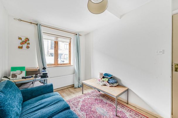 4 bedroom house to rent - Photo 1