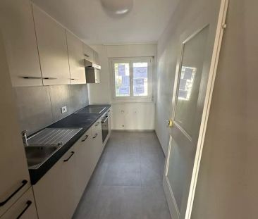 Appartement rénové avec balcon - Photo 3
